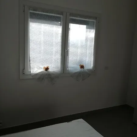 Al Mare Da Giulia Apartmán *