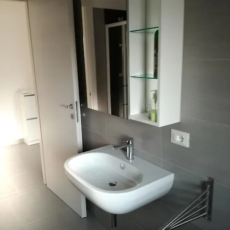 Al Mare Da Giulia Apartment Marotta